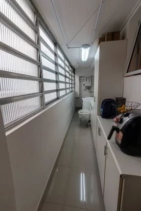 Imagem Apartamento totalmente reformado no Itaim Bibi.