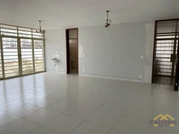 Imagem Casa com 3 quartos (1 Suíte) à venda - Jardim Ana Maria - Jundiaí/SP