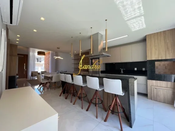 Imagem Casa térrea com 03 suítes, 150m² de área construída