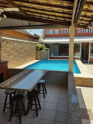Imagem SOBRADO COM 4 DORMITÓRIOS À VENDA, 220 M² POR R$ 1.150.000,00 - OCIAN - PRAIA GRANDE/SP