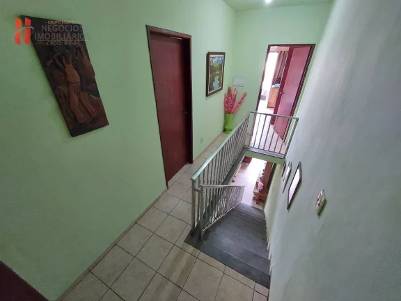 Imagem EXCELENTE CASA TRIPLEX COM MAIS DE 150M² E TERRAÇO AMPLO