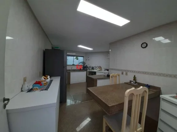 Imagem Sobrado à venda 4 Quartos, 4 Suites, 3 Vagas, 480M², Jardim São Caetano, São Caetano do Sul - SP