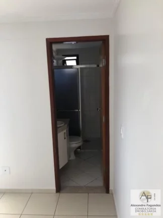 Imagem Apartamento para Venda em Goiânia, SETOR BELA VISTA, 3 dormitórios, 1 suíte, 3 banheiros, 1 vaga
