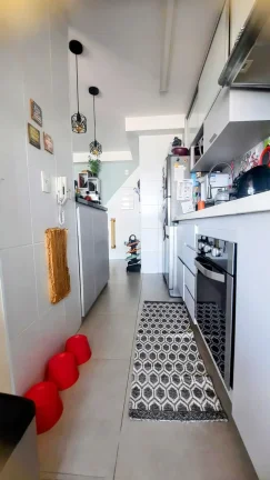 Imagem Apartamento 61M², 2Q, 1 Suíte, 2 Banheiros, Varanda, Academia, Piscina Adulto e Infantil, Churrasqueira, Salão de Festas e Jogos, Quadra, Playground.