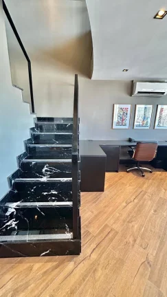 Imagem Excelente Oportunidade ! Conjunto Comercial em Pinheiros Abaixo do Valor.