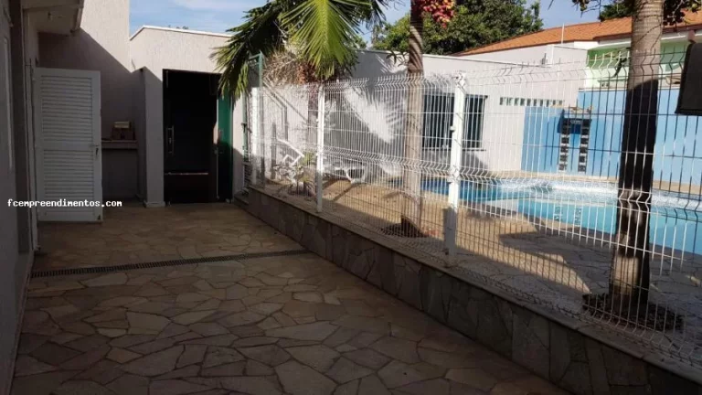 Imagem Casa para Venda em Limeira, Jardim montezuma, 3 dormitórios, 1 suíte, 3 banheiros, 5 vagas