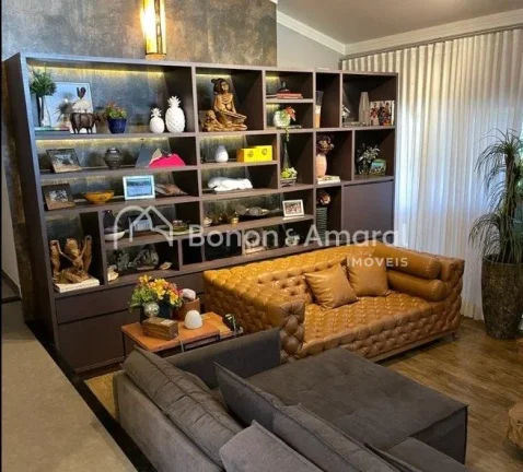 Imagem **Linda casa à venda em condomínio fechado com fácil acesso a Campinas**

Com mais de 600m² de t...