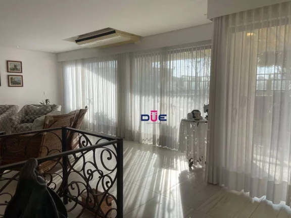 Imagem Cobertura Duplex Impecável com 4 dormitórios sendo 2 suítes, Piscina, Gourmet e 3 Vagas