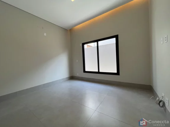 Imagem Mansão de Alto Padrão à Venda no Estância das Águas em Patos de Minas – 3 Suítes, Piscina e Acabamento Luxo
