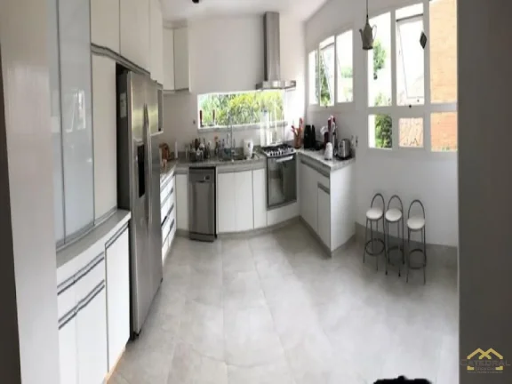 Imagem Casa com 5 suítes e 5 vagas cobertas para Venda - Malota - Jundiaí/SP