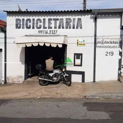 Imagem Sobrado para Venda em Limeira, Vila Queiroz, 2 dormitórios, 6 banheiros, 2 vagas