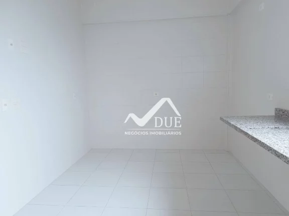 Imagem Apartamento Duplex com 3 dormitórios à venda, 131 m² por R$ 989.000,00 - Vila Matias - Santos/SP