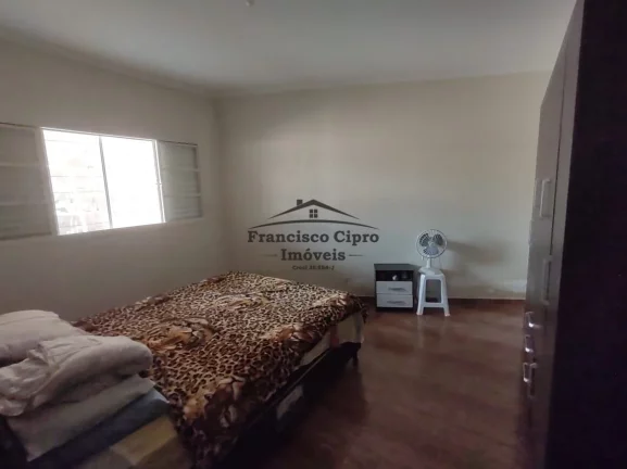 Imagem Casa à venda no bairro Jardim Ícaro - Guaratinguetá/SP