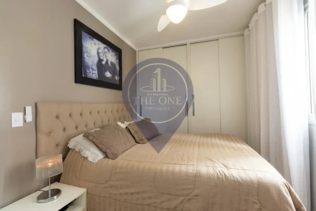 Imagem Imperdível apartamento à venda na Aclimação, São Paulo-SP! 3 quartos, 1 suíte, 2 salas, 2 banheiros, 1 vaga, 65m².