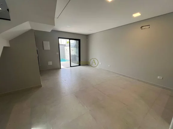 Imagem Lindíssimo Sobrado à venda, Novo e com muito bom gosto no acabamento