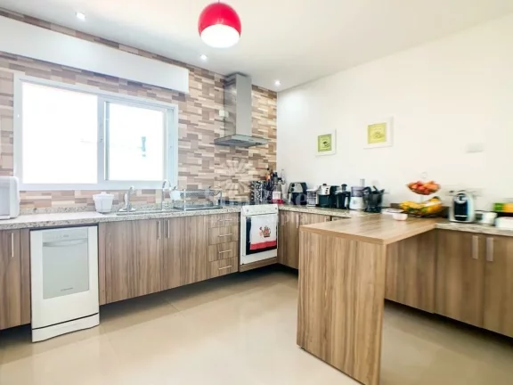 Imagem Casa para venda com 4 quartos e 4 vagas - 290m² - R$4.200.000 Itahyê - Alphaville