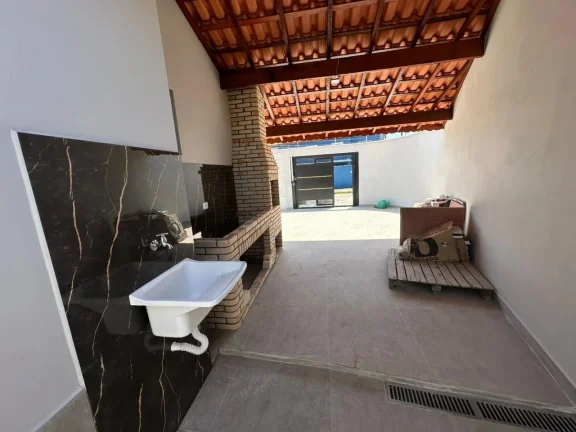 Imagem Casa para Venda em Mongaguá, Agenor de Campos, 3 dormitórios, 1 suíte, 1 banheiro, 2 vagas