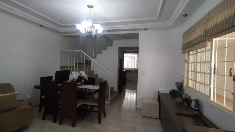 Imagem Casa para Venda em Maringá / PR no bairro Jardim Imperial