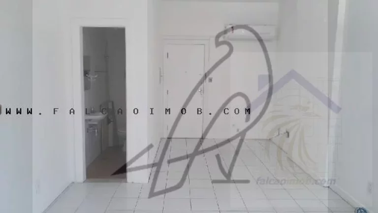 Imagem Sala Comercial para Venda em Salvador / BA no bairro Brotas