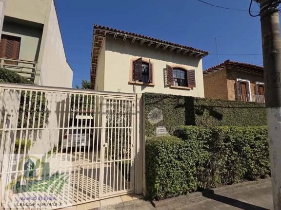 Sobrado com 3 Quartos à Venda, 200 m² em São Paulo