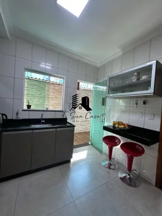 Imagem Casa a Venda 3 Quartos Bairro Europa Contagem MG