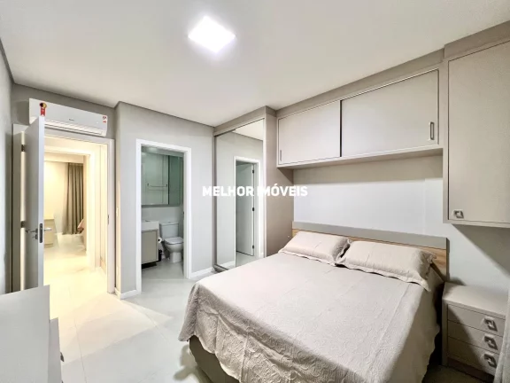 Imagem Apartamento Mobiliado com 80m² privativos, 02 suítes a venda em Balneário Camboriú