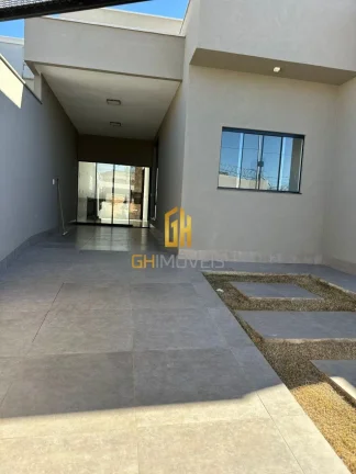 Imagem Casa com 3 quartos no Central Park, em terreno com 193m² com 102m² de área construída possui:

-...