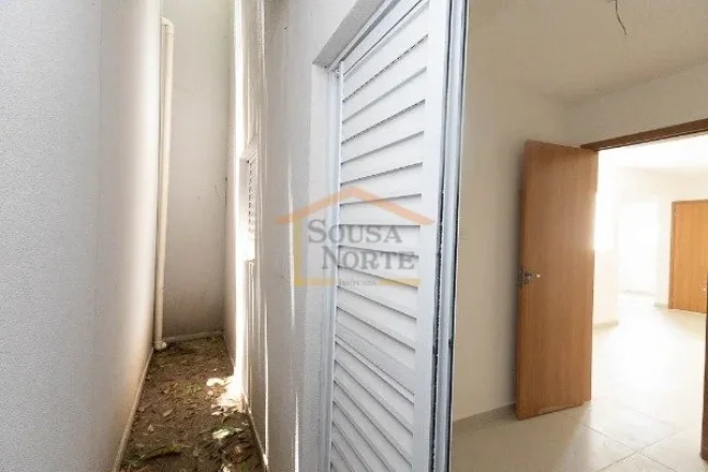 Imagem Apartamento amplo, 2 dormitórios, 1 banheiro, sala dois ambientes, cozinha com gabinete embutido e ...