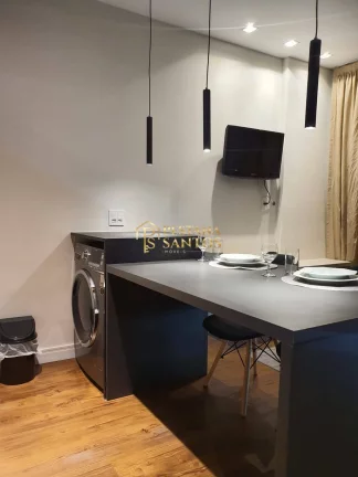 Imagem Apartamento Reformado por Arquiteto – Andar Alto com Vista Livre no Bourbon
