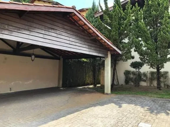 Imagem CASA COM 960m² - 7 QUARTOS - 5 VAGAS - MORUMBI SP- LANCE INICIAL R$ 3.800.000,00 (FAZ-SE VISITAÇÃO APÓS SINAL VERDE DA ANÁLISE - AGENDAMENTO COM 72 HRS)