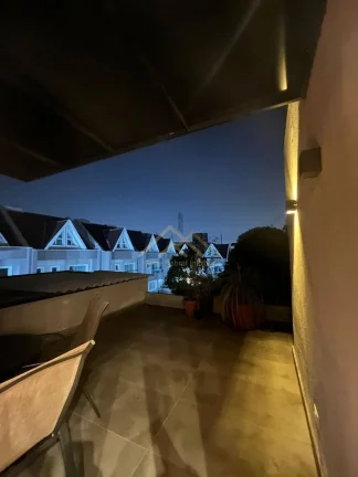 Imagem Casa moderna no Pilarzinho