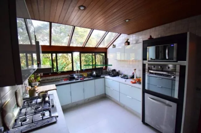 Imagem Casa com 4 Quartos à Venda, 400 m² em Forest Hills - Jandira