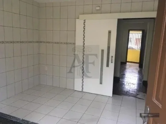 Imagem Sobrado para alugar em Vila Bertioga, São Paulo