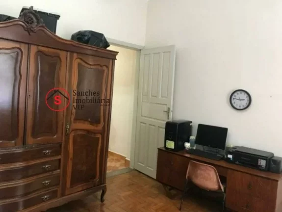 Imagem Oportunidade. Casa com 3 dormitórios para Venda - 220 m no Bairro Vila Canero / zona Leste, Fácil acesso a avenida Salim Farah Mafuf
