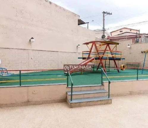 Imagem Aconchegante Apartamento com sacada, carpete de madeira nos 2 dormitórios e na sala, à venda, 65 m² por R$ 390.000 - Vila Rosália - Guarulhos/SP