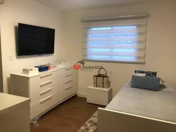 Imagem Sobrado à venda 4 Quartos, 3 Suites, 5 Vagas, Jardim São Caetano, São Caetano do Sul - SP