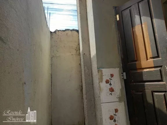 Imagem QUITINETE A VENDA NO COQUEIRO