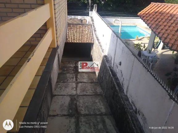 Imagem Casa no Itaigara com 4 4 sendo 2 suites
