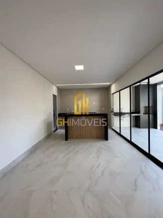 Imagem CA1758

Casa nova com 3 quartos sendo 1 suíte plena

 A casa possui:

- 3 Suites com 16m2, sendo 02...