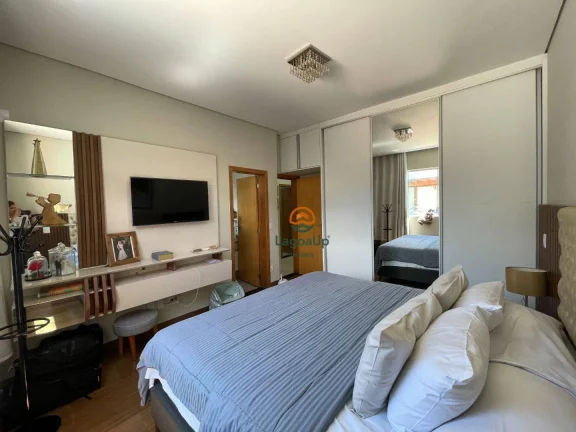 Imagem Casa com 4 dormitórios à venda, 225 m² por R$ 1.590.000 - Condomínio Solar Primavera - Lagoa Santa/MG