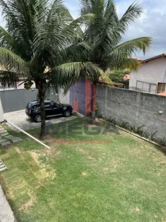 Imagem Casa Triplex com 04 quartos em condomínio fechado - Bairro Interlagos. OPORTUNIDADE!