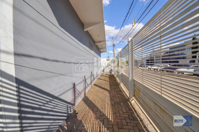 Imagem Prédio inteiro com 02 lojas em Samambaia Sul por R$ 850k