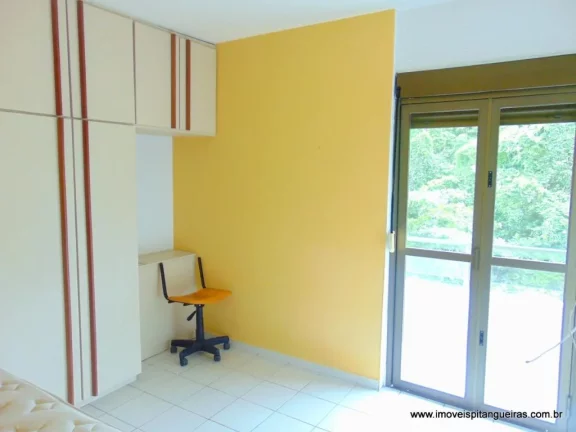 Imagem Praia de Pitangueiras, 50 metros da praia, local nobre, amplo apartamento com 03 dormitórios sendo 01 suíte