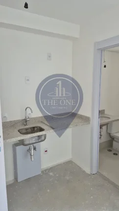 Imagem Studio de Luxo à Venda em Moema, São Paulo-SP: 1 Quarto, 2 Salas, 1 Banheiro, 28m² de Pura Elegância!