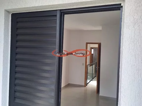 Imagem SOBRADO DE ALTO PADRÃO À VENDA NA PENHA.