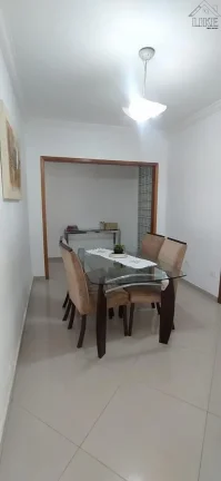 Imagem Alugo casa no Vila das Flores
