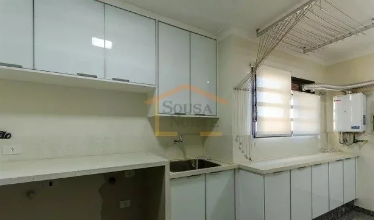 Imagem OPORTUNIDADE!!!!!
Cobertura, 3 dormitórios, sendo 3 suítes, closet, terraço, sala de jantar/estar...