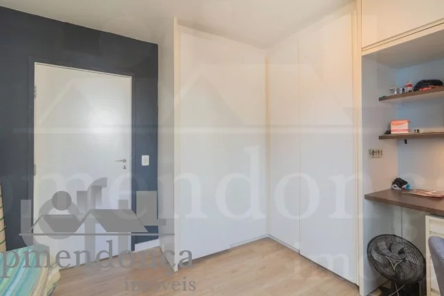 Imagem Apartamento em Higienópolis com 3 quartos ( 1 suíte ) e 1 vaga, 126m²