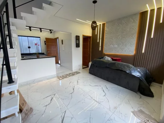 Imagem Sobrado com 2 dormitórios à venda, 90 m² por R$ 365.000,00 - Vila Figueira - Suzano/SP