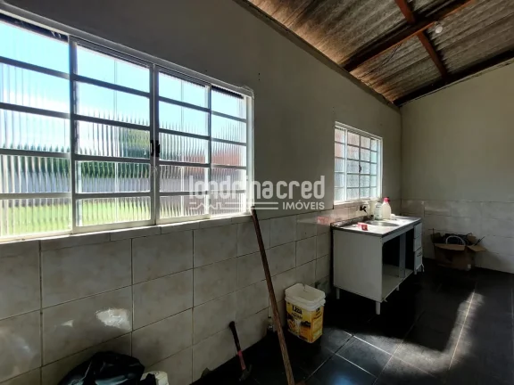 Imagem Casa à Venda no Dom Pedro II – Terreno Amplo de 250m², Ótima Localização e Possibilidade de Entrega Reformada em Londrina/PR!